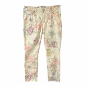 (1990’s) Jordache Boho Floral Light Green Raw Hem Jeans - Waist 18